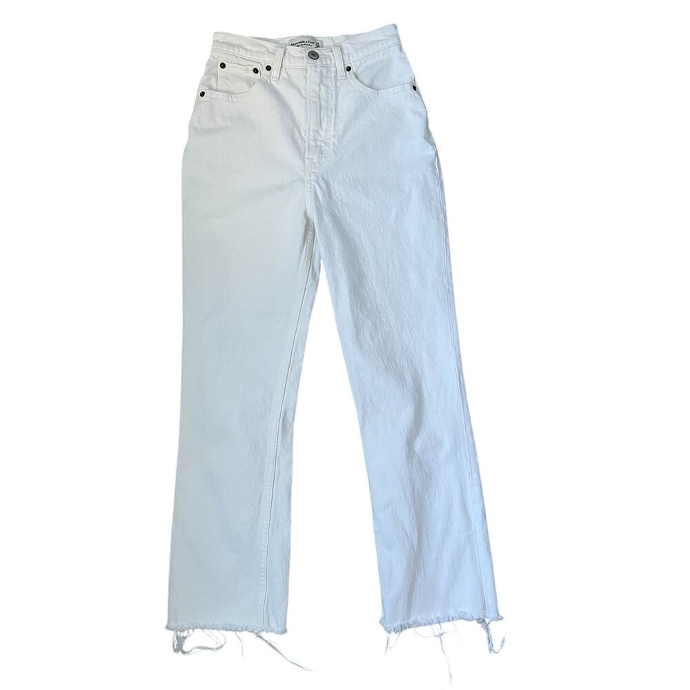 Abercrombie & Fitch Ultra High Rise Kick Flare Jeans White Raw Hem Spring 24/00